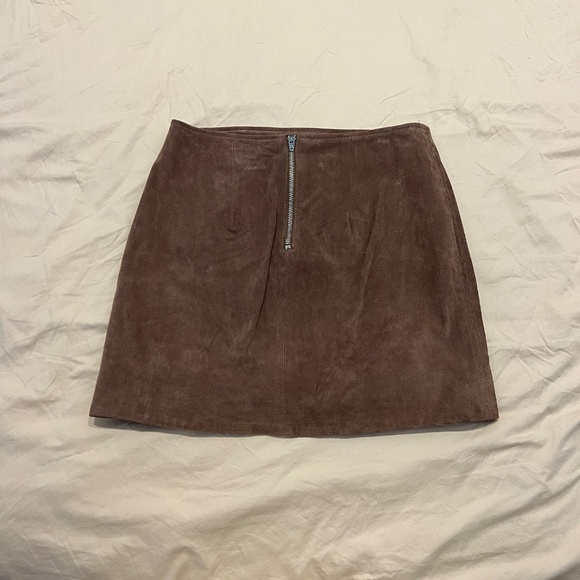 100% Leather BlankNYC Skirt - Picture 2 of 3